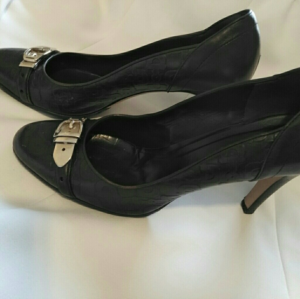 ***SOLD***Gucci